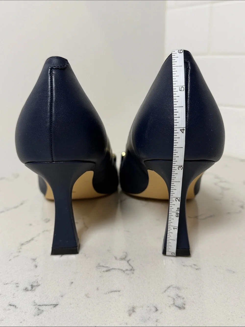 Women's Size 9 Navy Leather Kitten Heels Gold Chain Pointed Toe